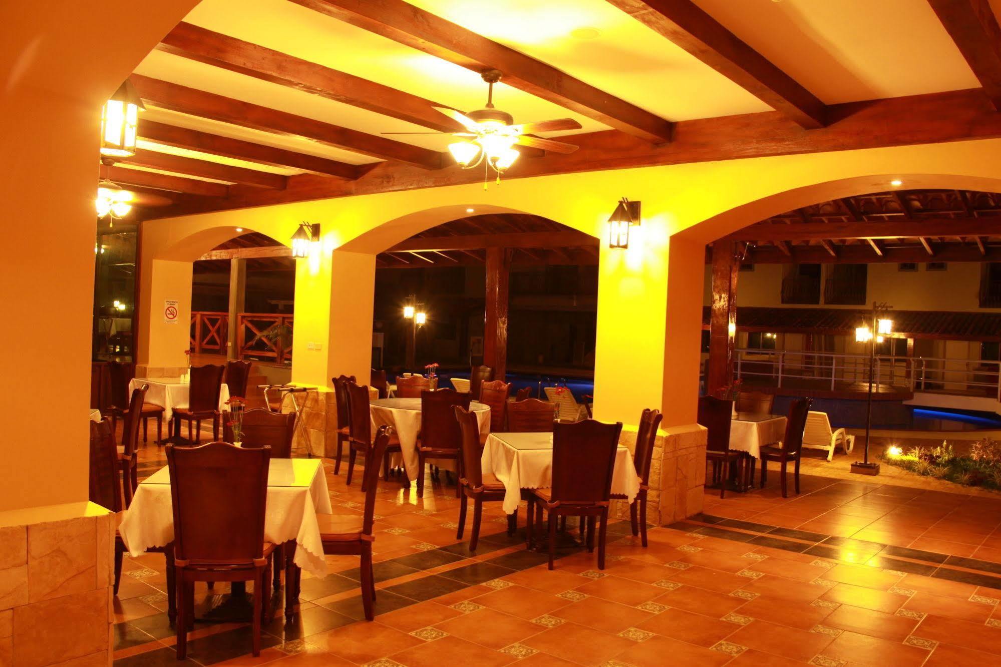 Gran Hotel Azuero Chitré Kültér fotó